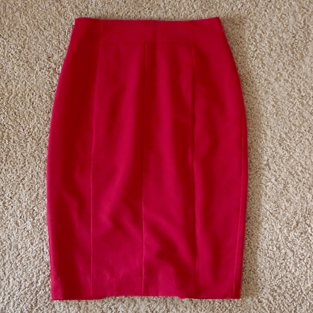 Cherry red Worthington pencil skirt size 2